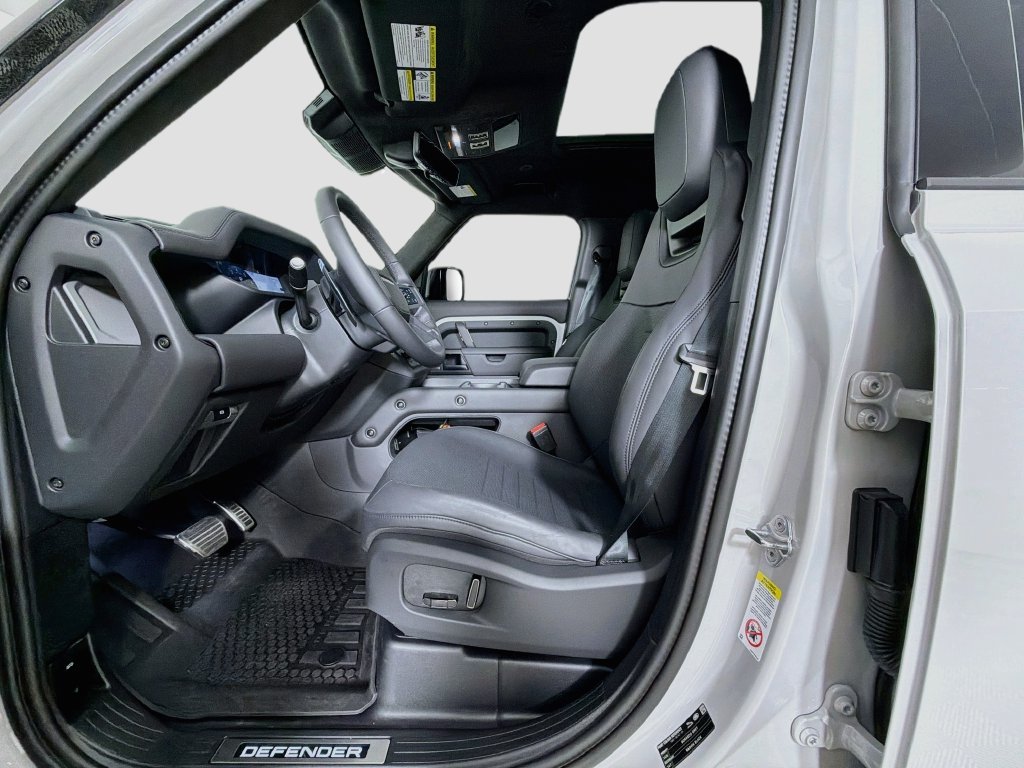 Used 2026 Gray Land Rover OCTA image 21