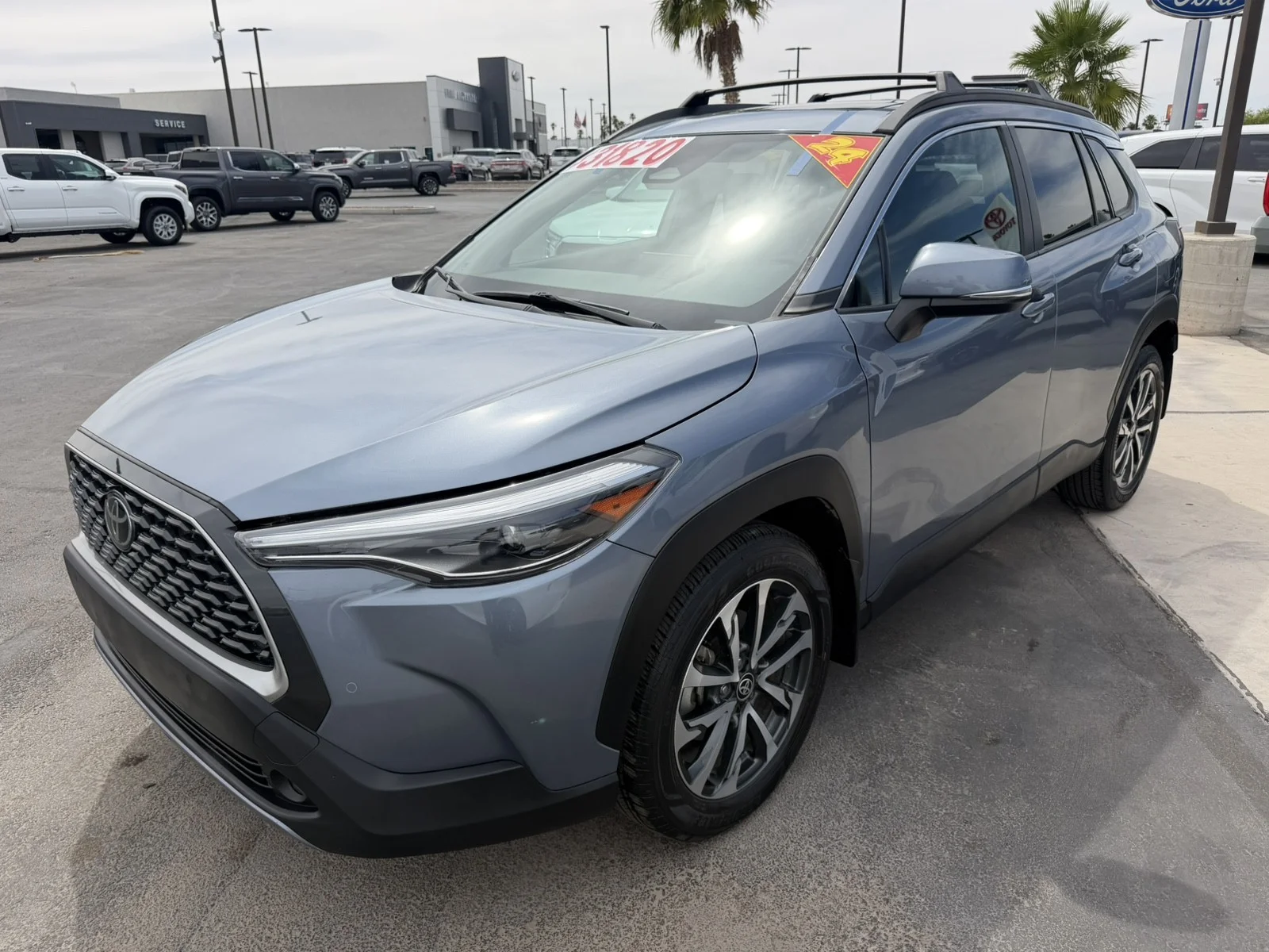 2024 Toyota Corolla Cross XLE