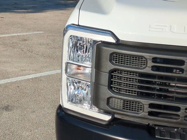 New 2026 Oxford White Ford F-250® XL image 10