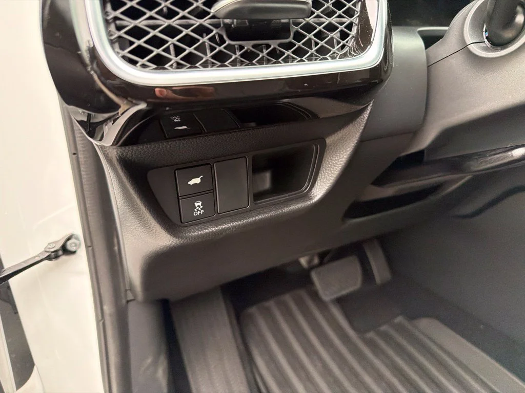 New 2026 Platinum White Pearl Acura Base image 17