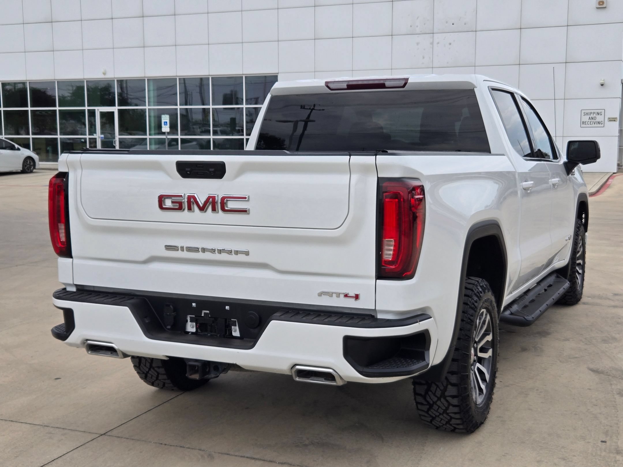 2022 GMC Sierra 1500 AT4 - Photo 8
