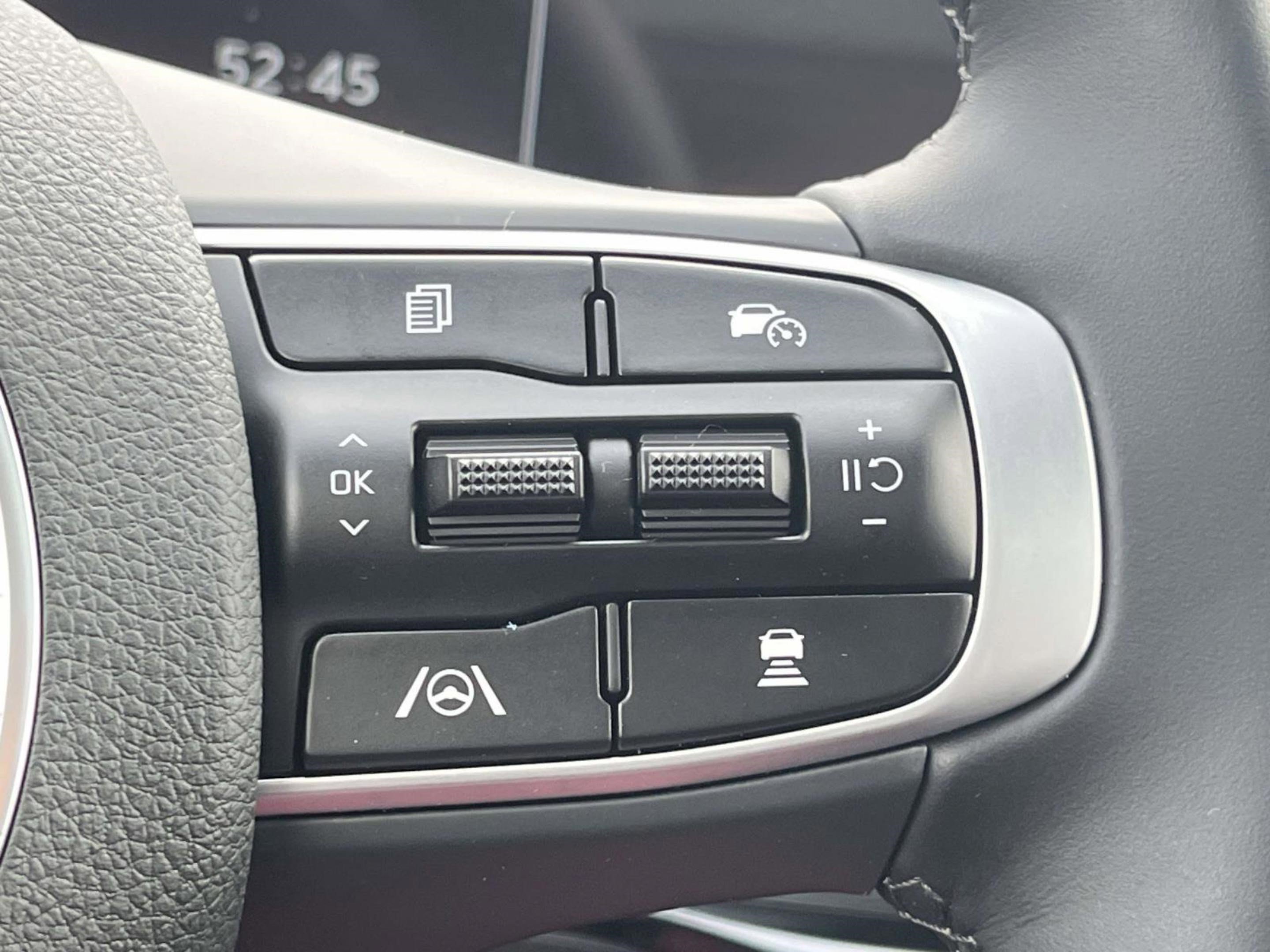 New 2026 Aurora Black Pearl Kia EX image 30