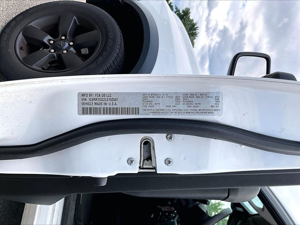 Used 2020 White Ram Warlock image 9