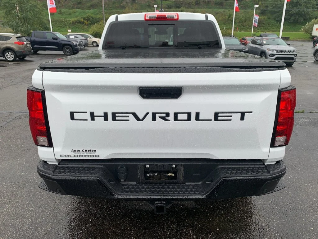 Used 2023 White Chevrolet Trail Boss image 4