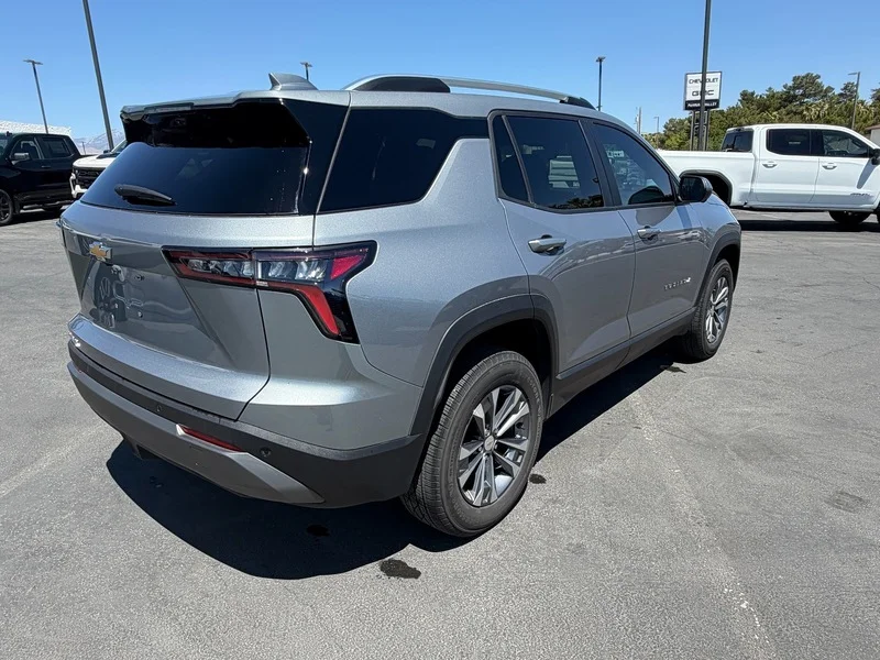 Used 2025 Sterling Gray Metallic Chevrolet LT image 3