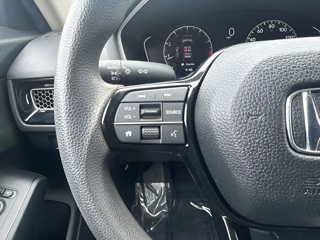 Used 2024 White Honda LX image 13