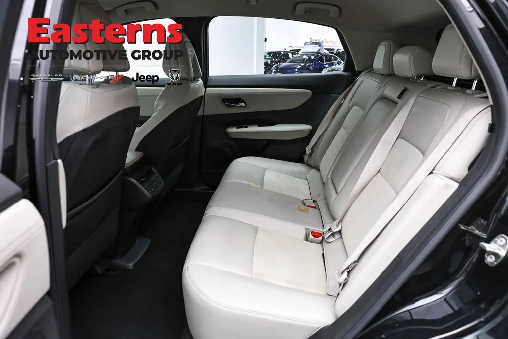 Used 2023 Black Nissan ENGAGE image 23
