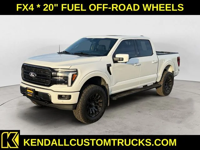 Used 2025 White Ford Lariat image 1