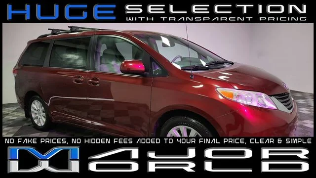 2014 Toyota Sienna LE V6 AWD 7-Passenger's photo