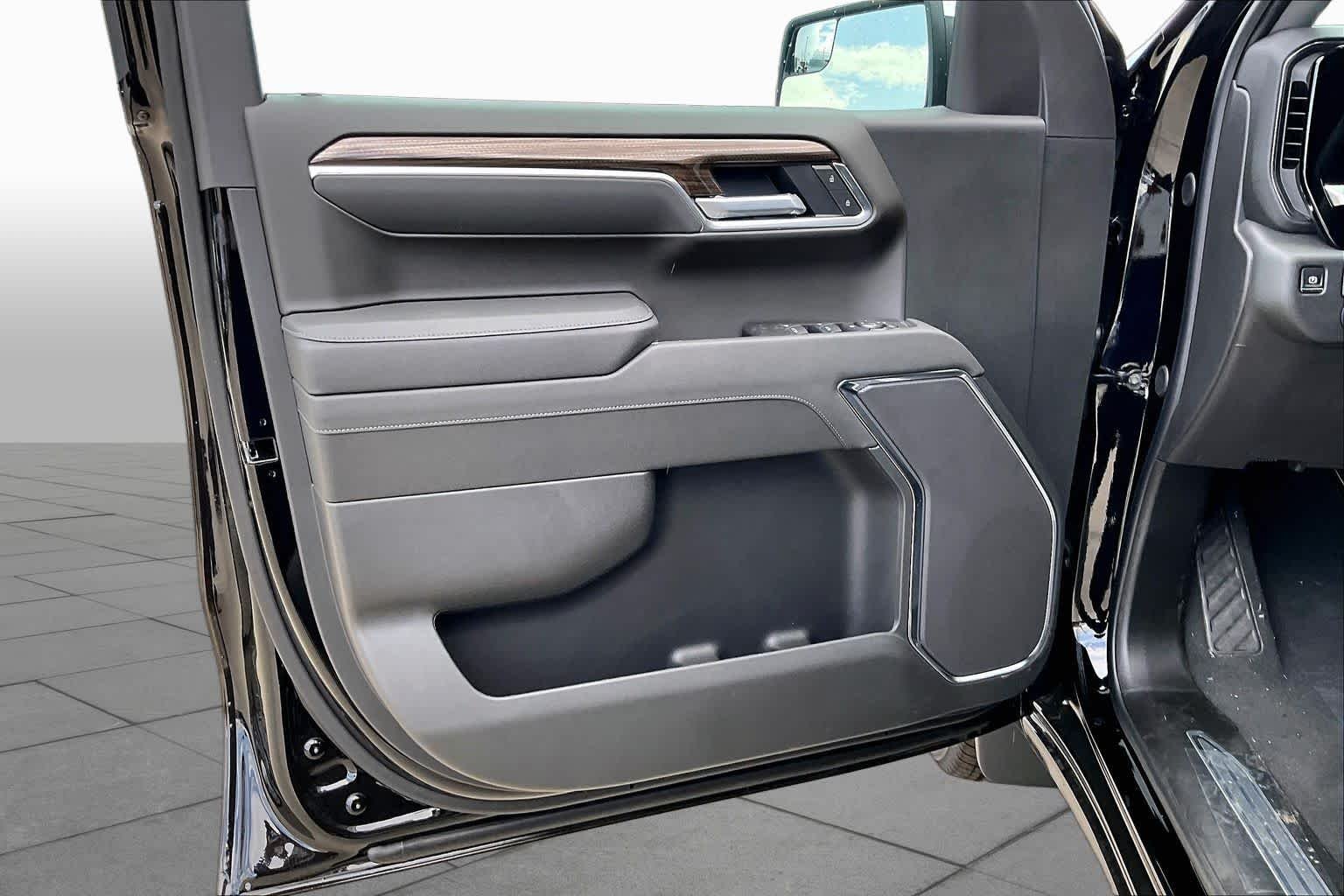 New 2026 Black Chevrolet LT image 11