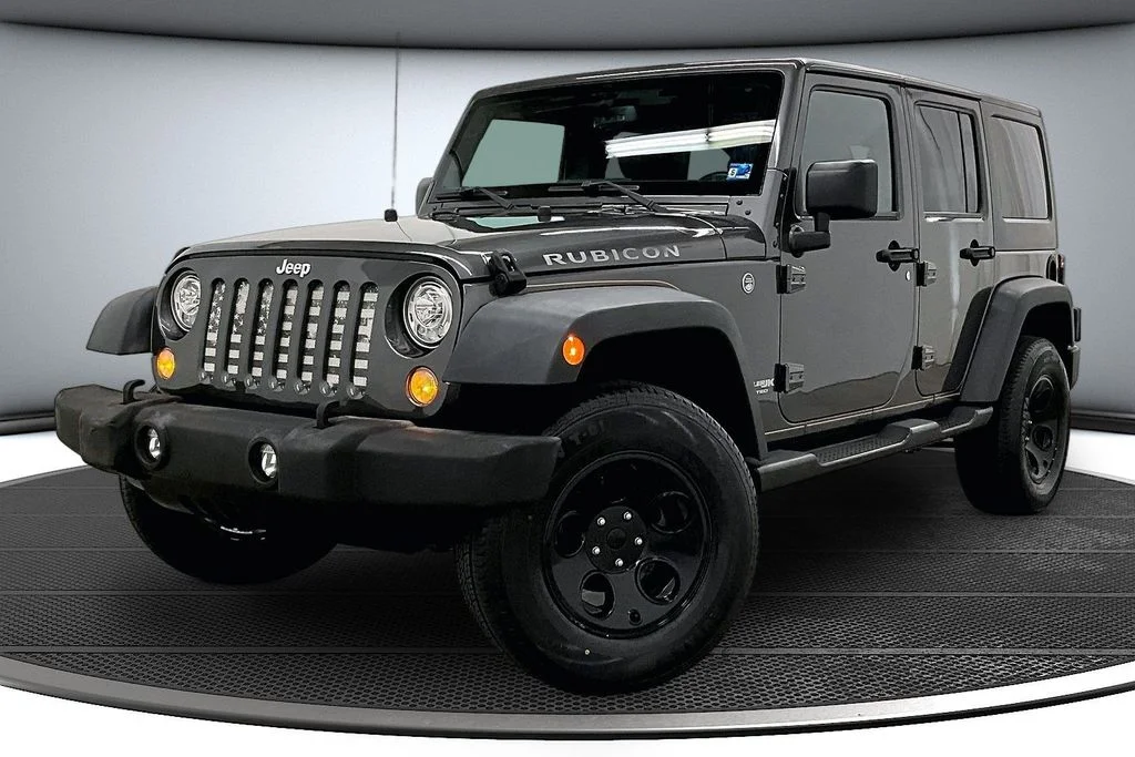 Used 2018 Gray Jeep Unlimited Rubicon image 3