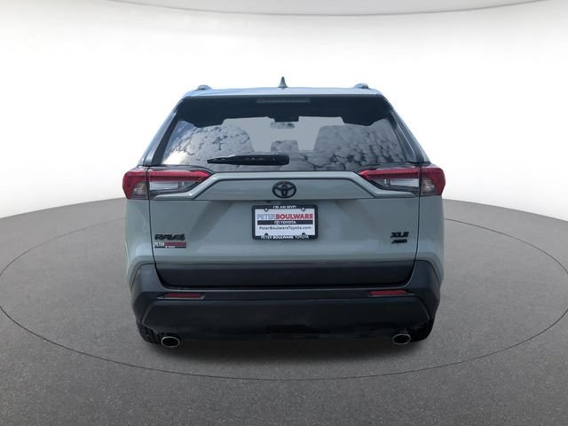 Certified Used 2021 Gray Toyota XLE Premium image 5