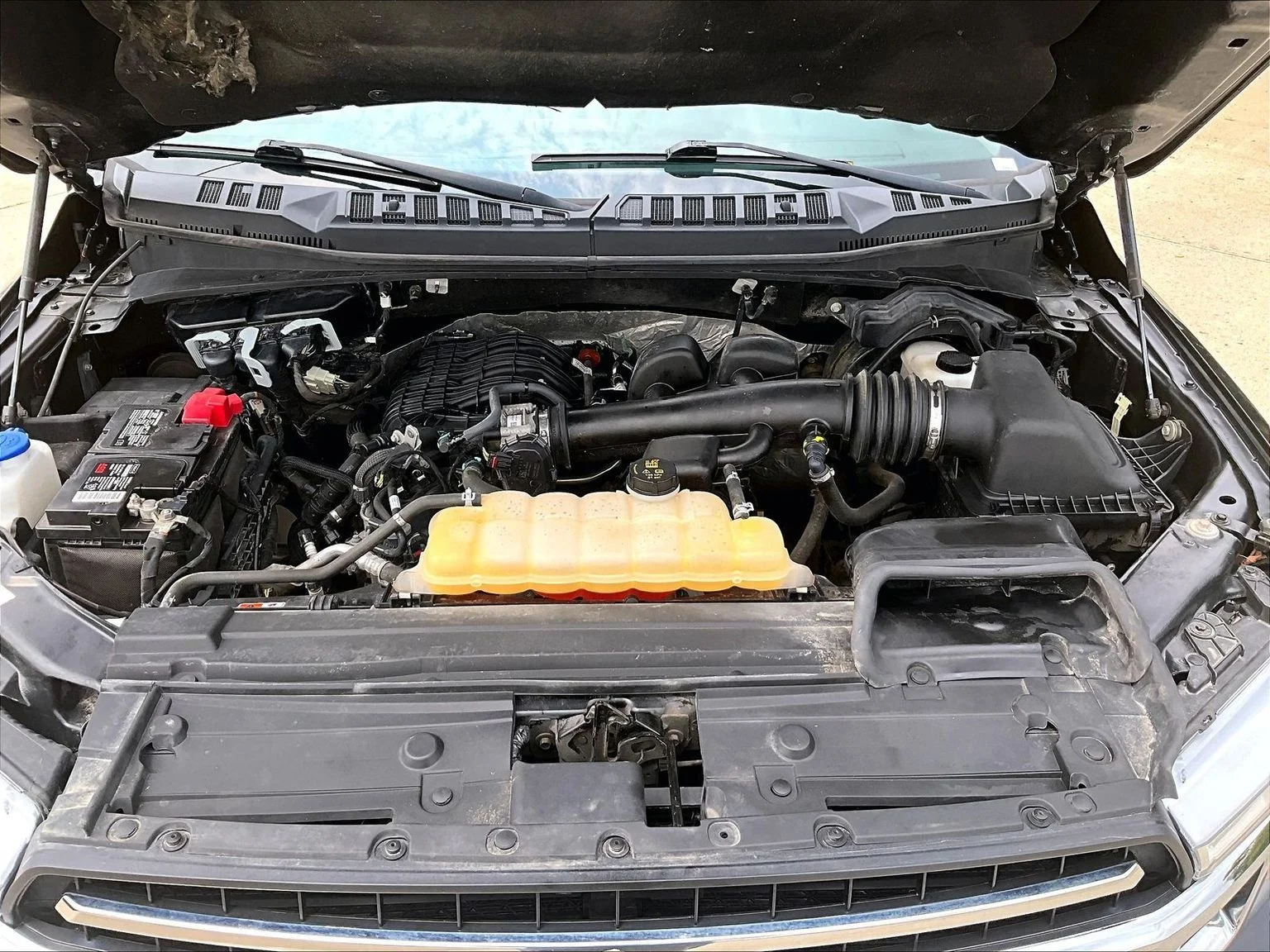 Used 2018 Black Ford XLT image 10
