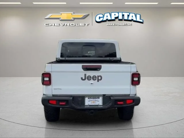 Used 2022 White Jeep Rubicon 4x4 image 4