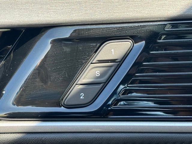 New 2026 Fathom Blue Pearlcoat Jeep Limited Reserve image 9