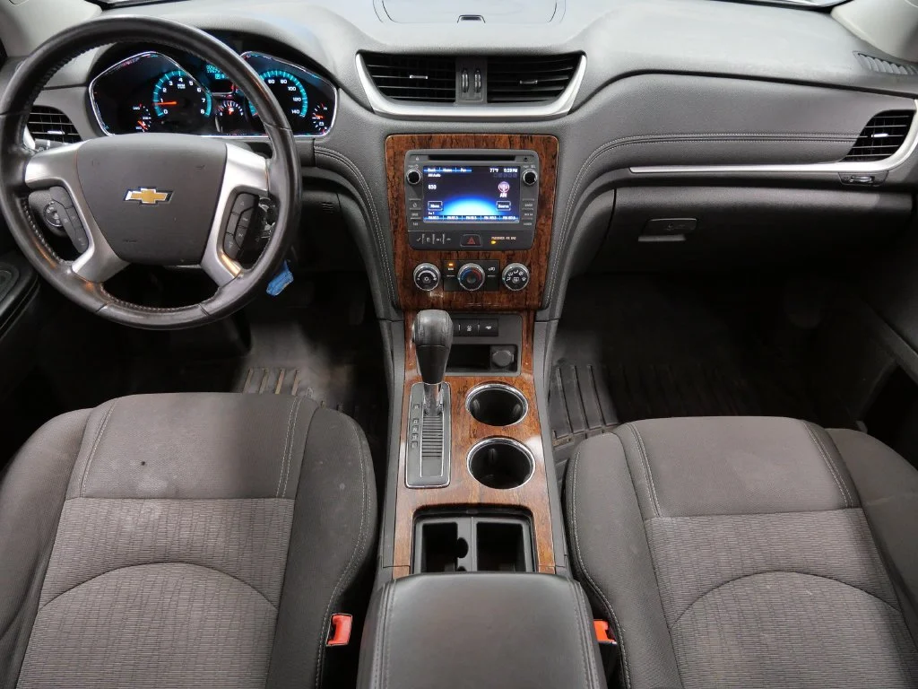Used 2014 Gold Chevrolet LT image 14