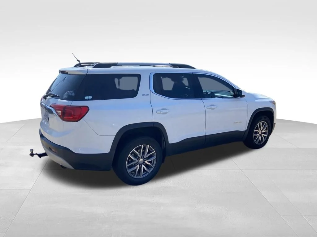 Used 2017 White GMC SLE-2 image 15