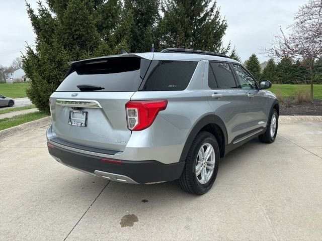 Used 2023 Silver Ford XLT image 8
