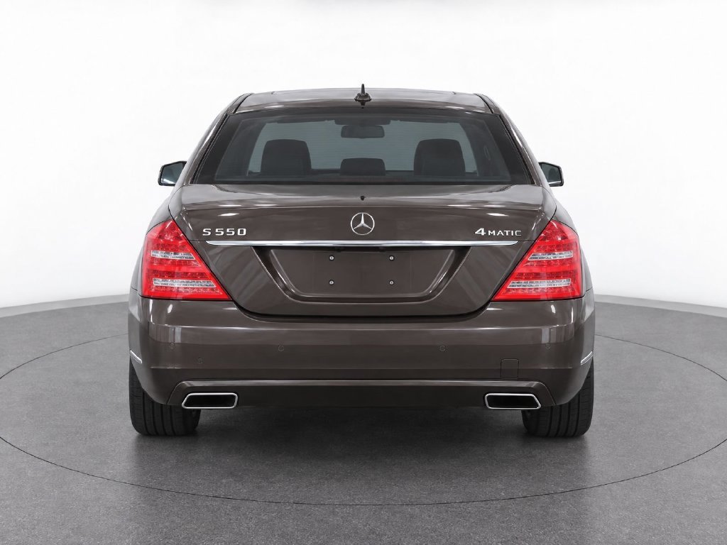 Used 2011 Brown Mercedes-Benz S 550 image 6