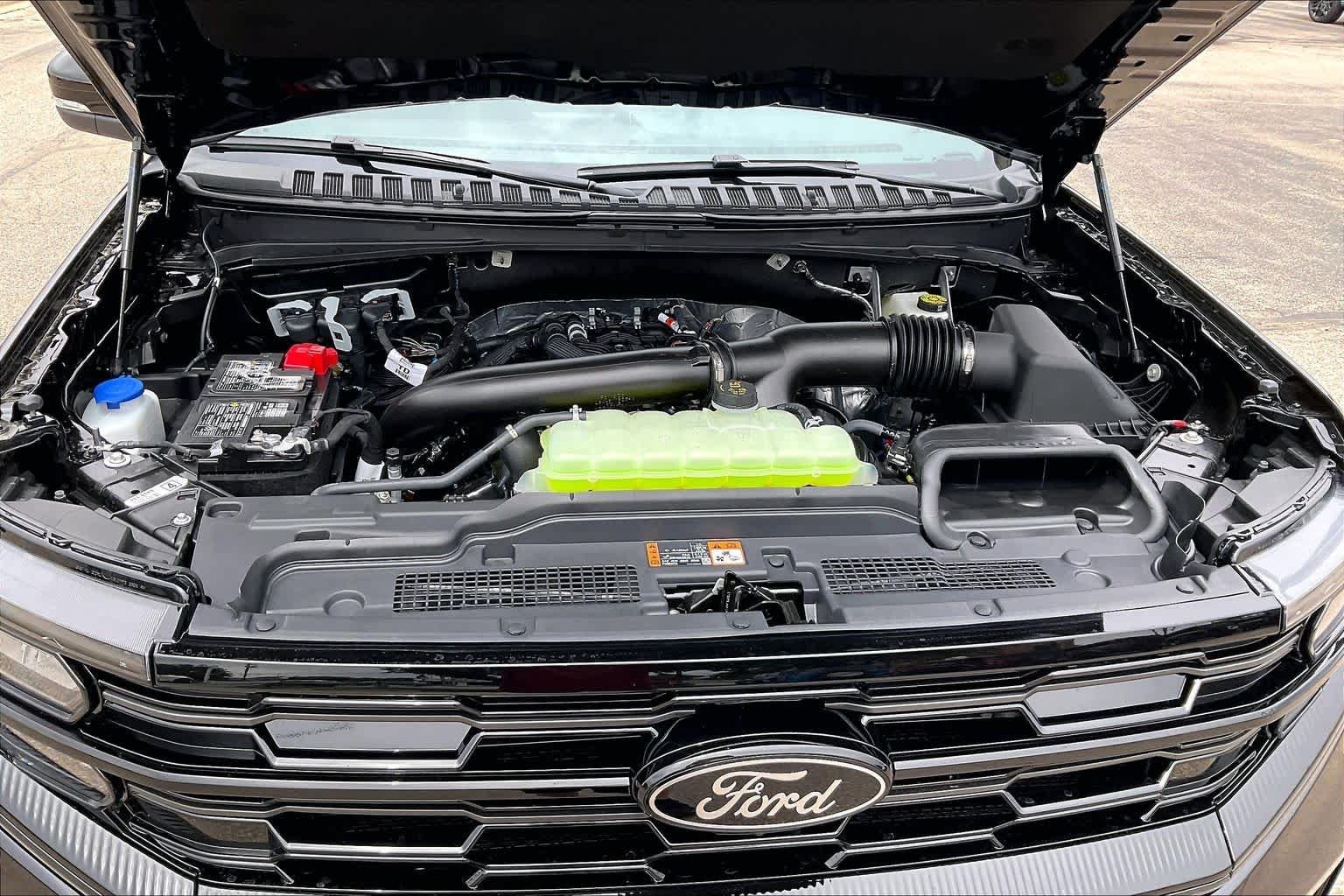 New 2026 Agate Black Metallic Ford MAX Platinum® image 16