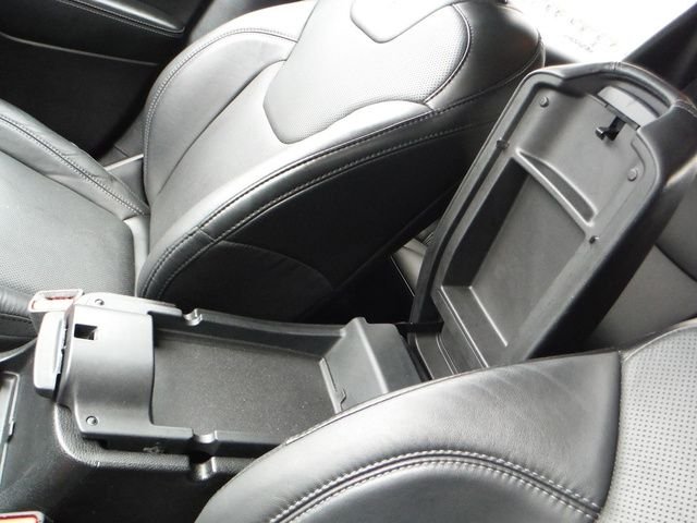 Used 2020 Silver Jeep Limited image 18
