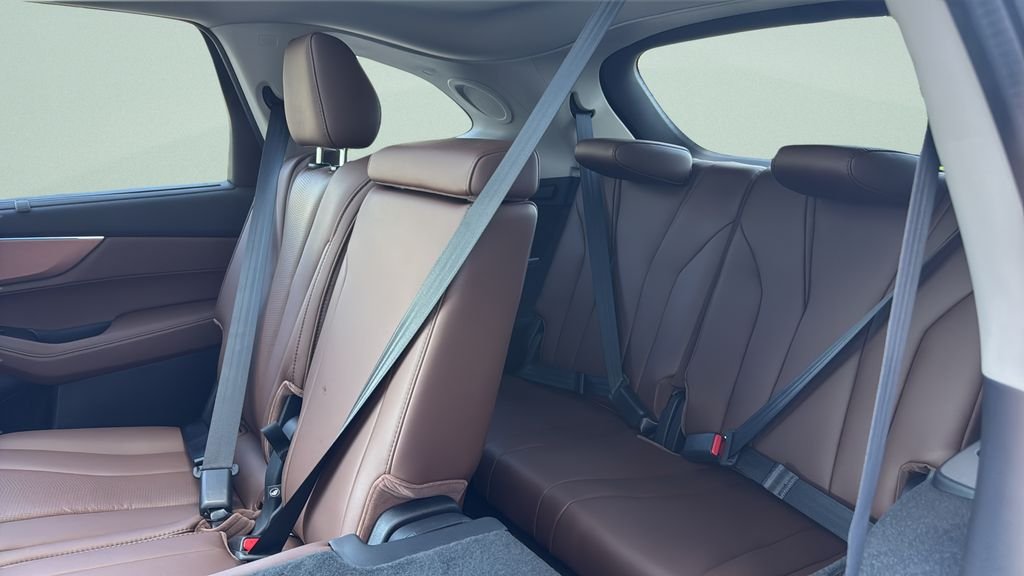 New 2026 Majestic Black Pearl Acura Technology Package image 29