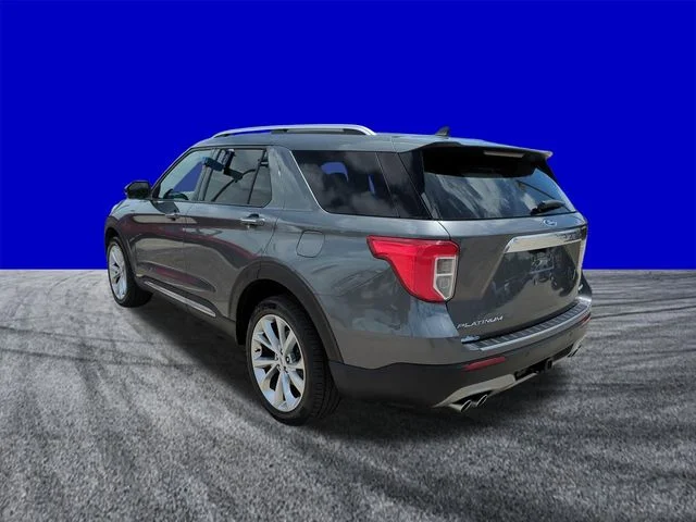 Certified Used 2023 Carbonized Gray Metallic Ford Platinum image 6