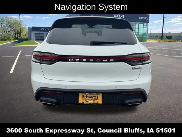 Used 2022 White Porsche Base image 5