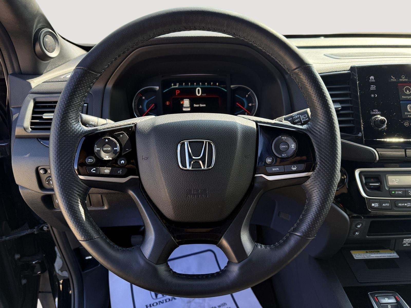 Used 2020 Crystal Black Pearl Honda Elite image 18