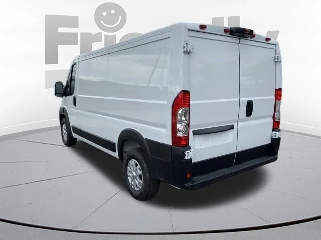 Used 2025 White Ram Base image 7