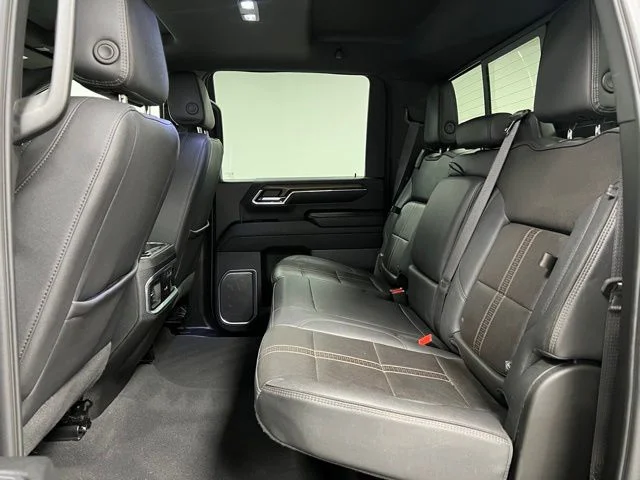 Used 2024 Black Chevrolet High Country image 43
