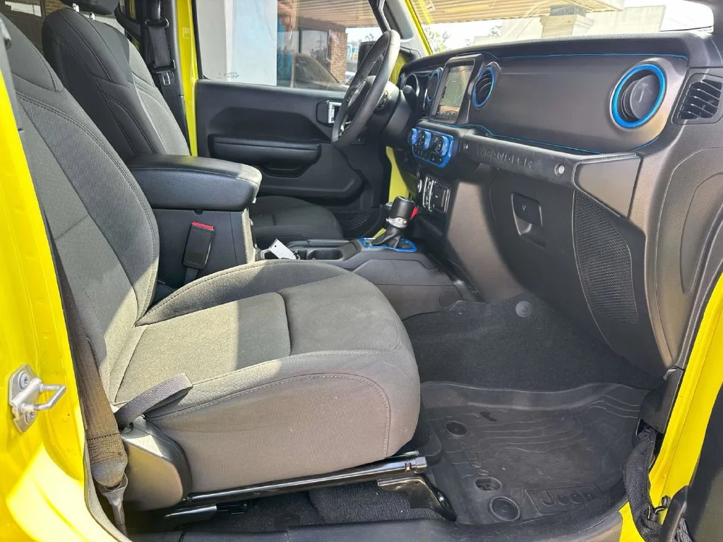 Used 2023 Yellow Jeep High Tide image 33