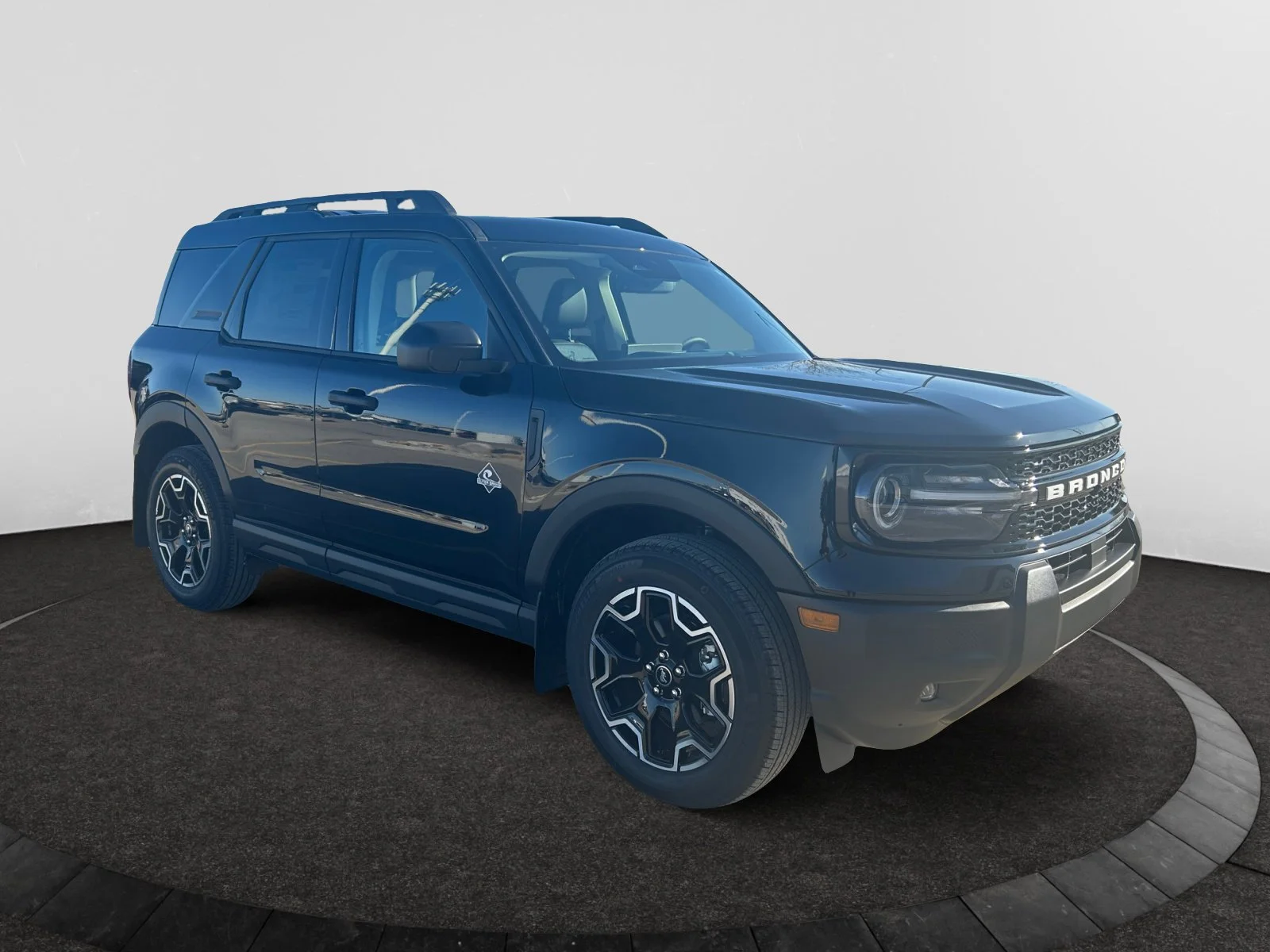 New 2026 Shadow Black Ford Outer Banks image 7