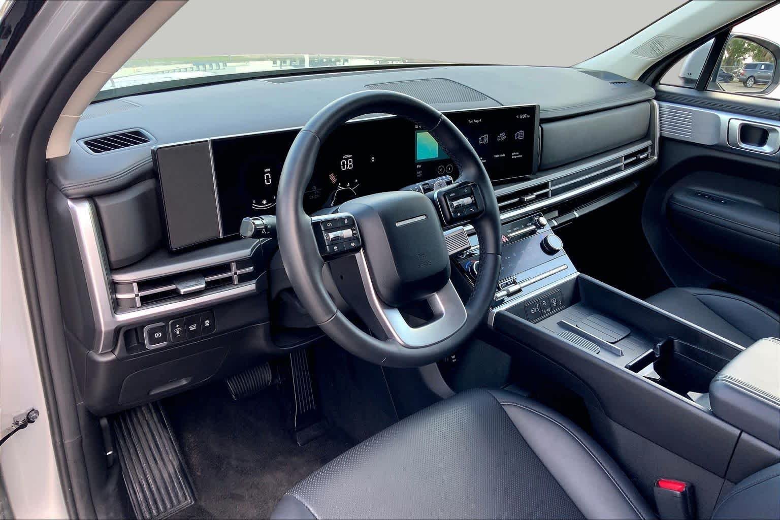 Used 2026 Shimmering Silver Hyundai SEL image 18