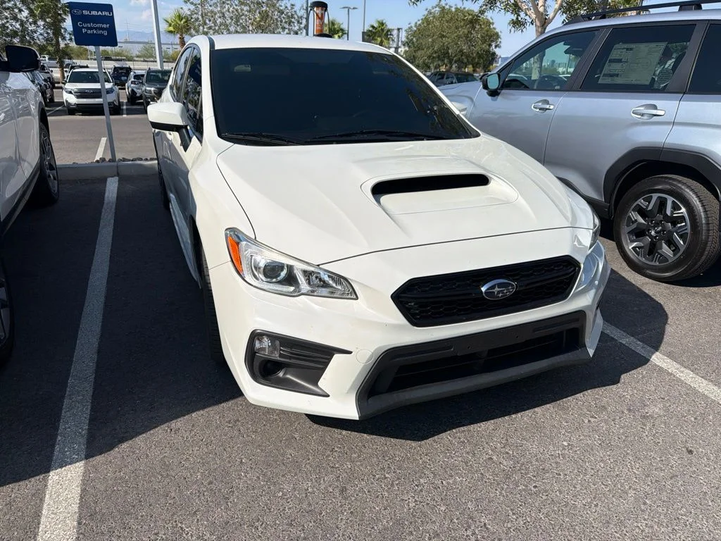 Used 2020 White Subaru Base image 5