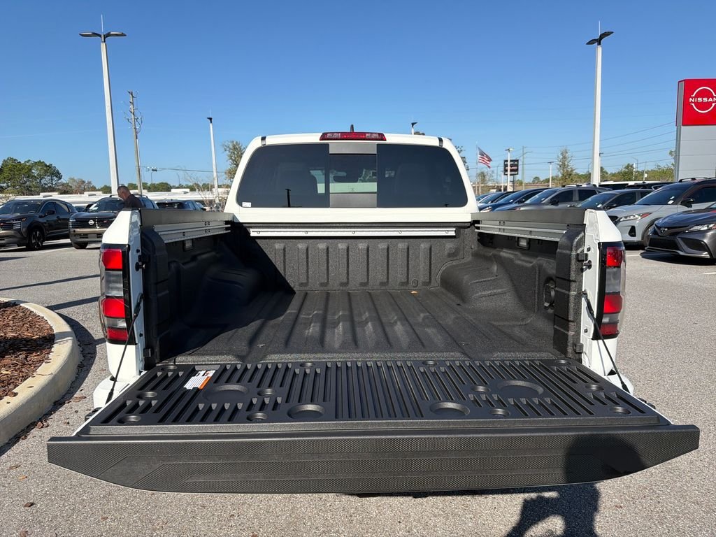 New 2026 Nissan Frontier PRO-4X 4D Crew Cab