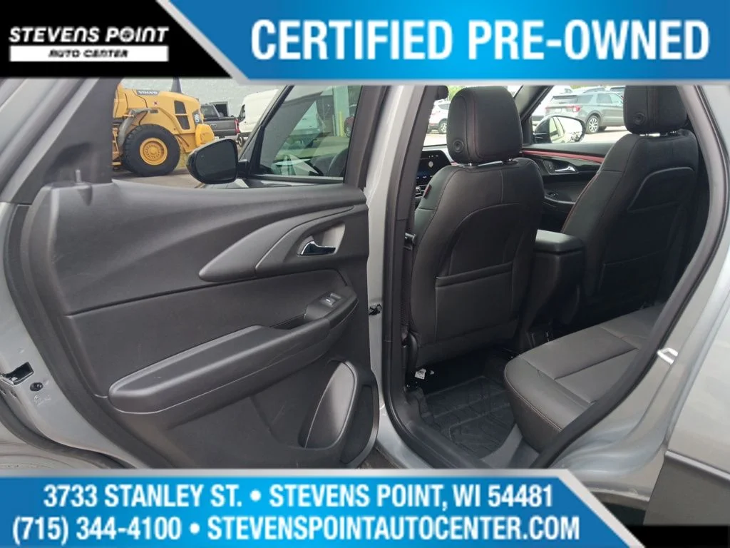 Used 2025 Sterling Gray Metallic Chevrolet RS image 27