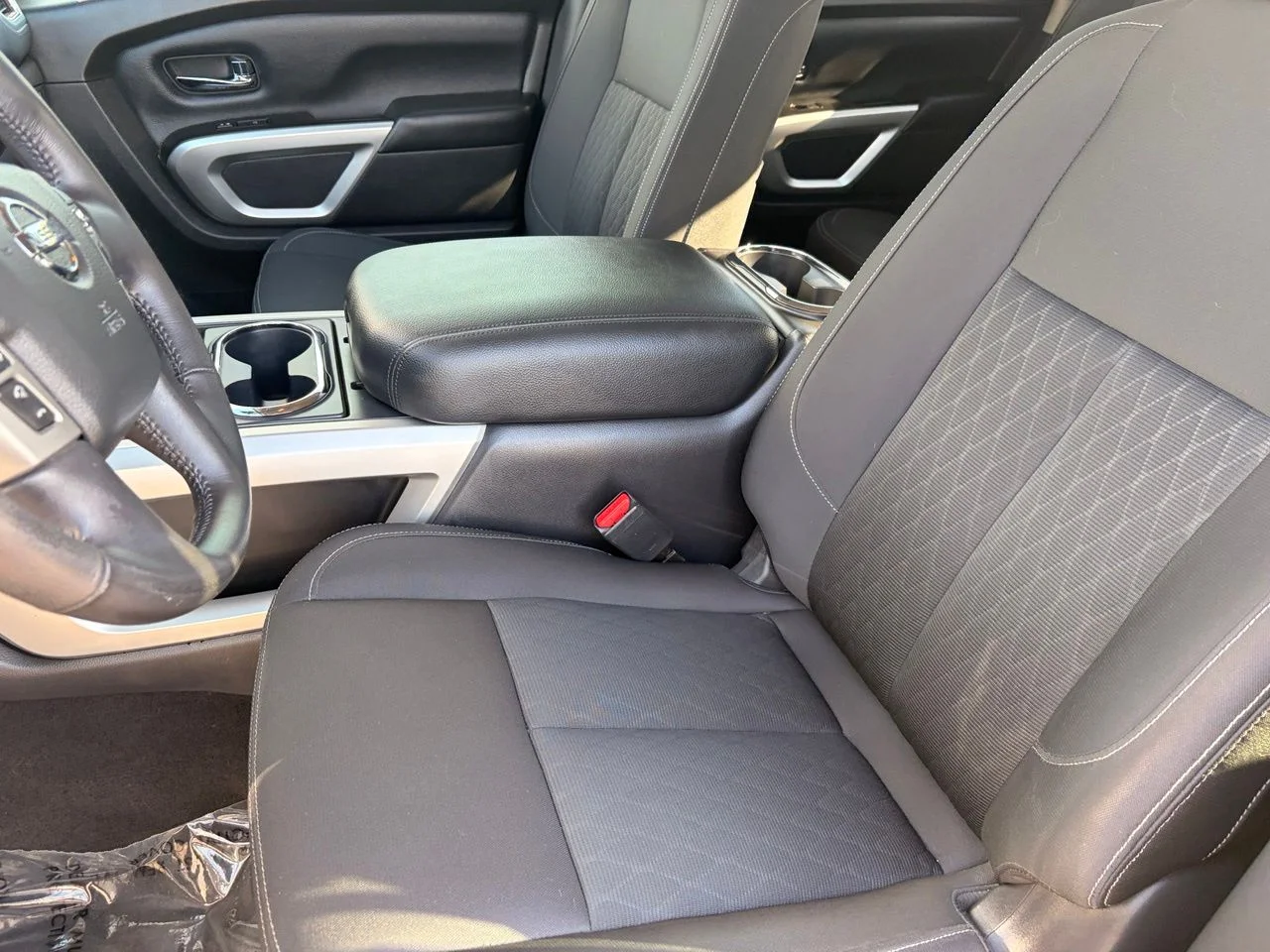 Used 2018 Magnetic Black Nissan SV image 17