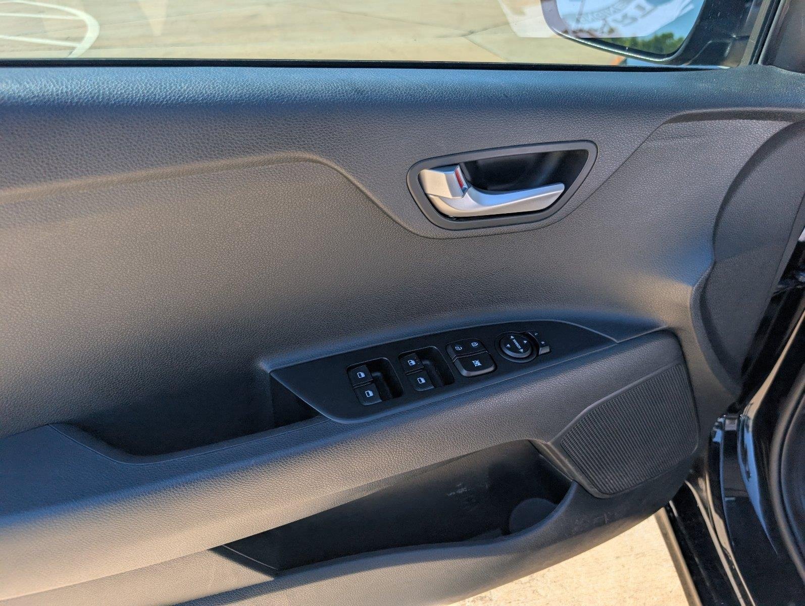 Used 2023 Aurora Black Kia S image 14