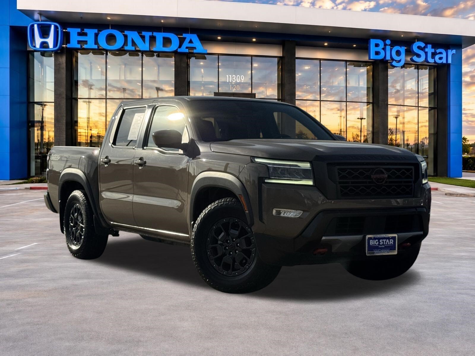 2024 Nissan Frontier