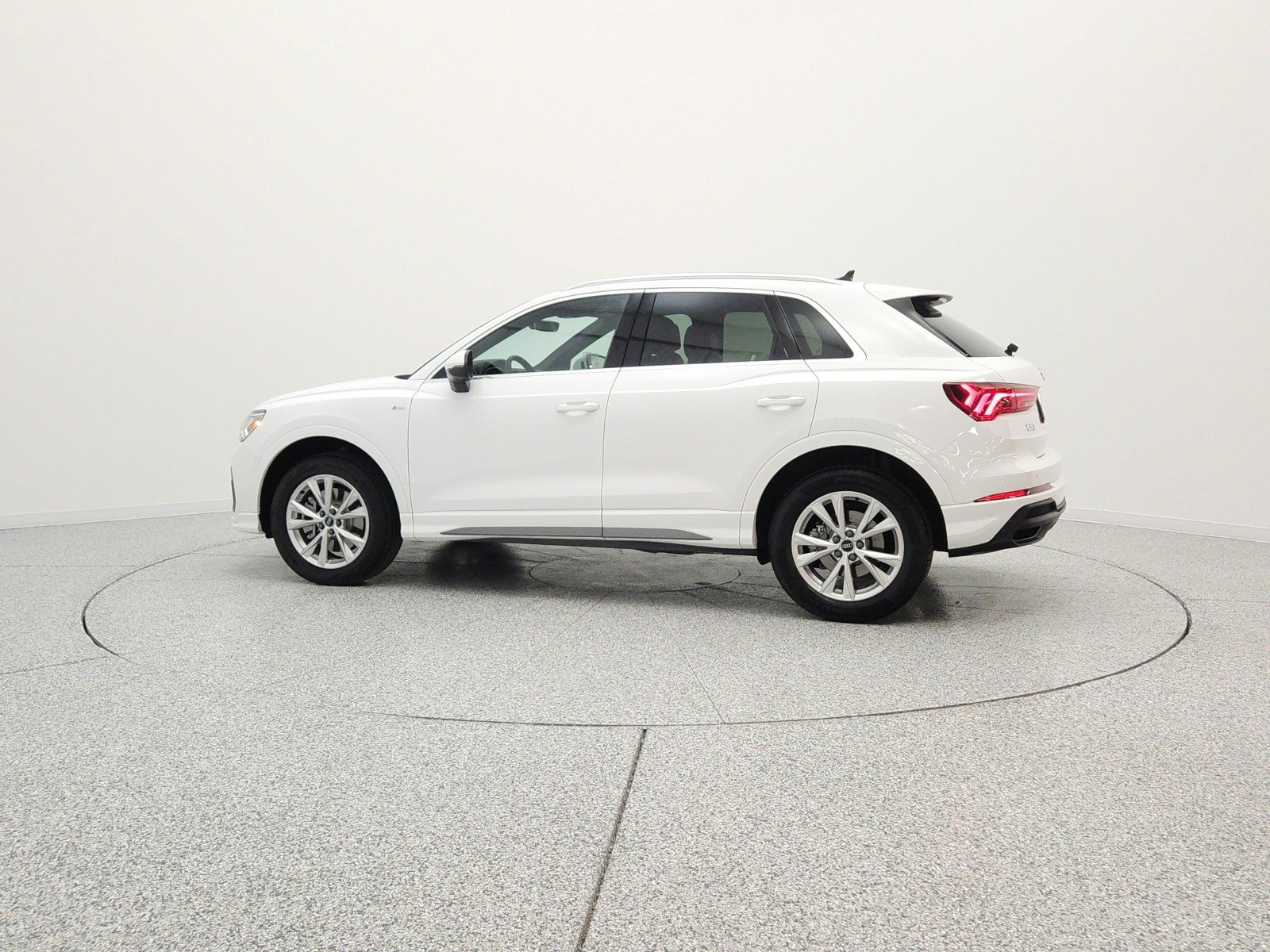 Used 2025 Arkona White Audi S line Premium 45 TFSI quattro image 8