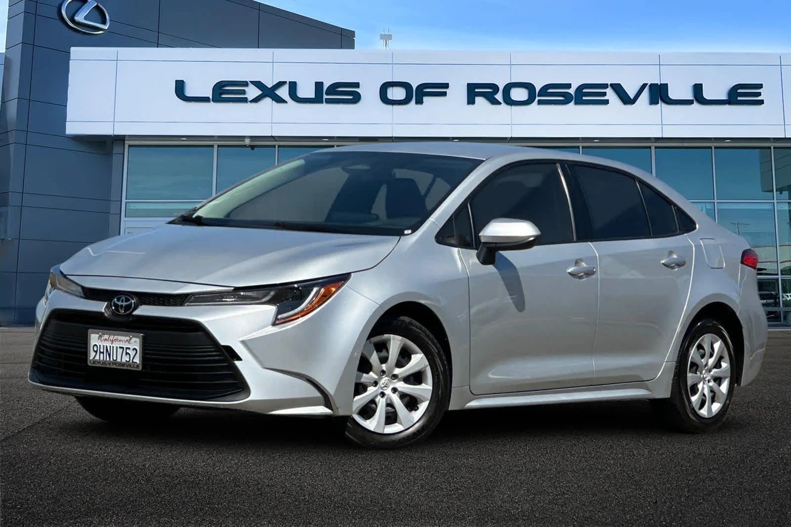 2023 Toyota Corolla LE CVT's photo