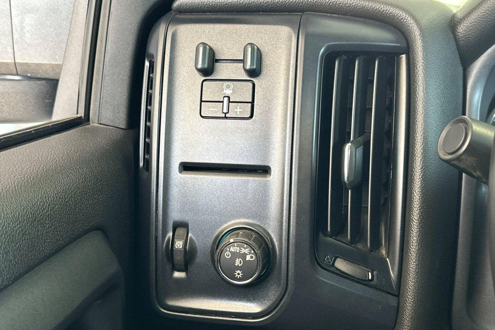 Used 2024 Summit White Chevrolet Work Truck image 24