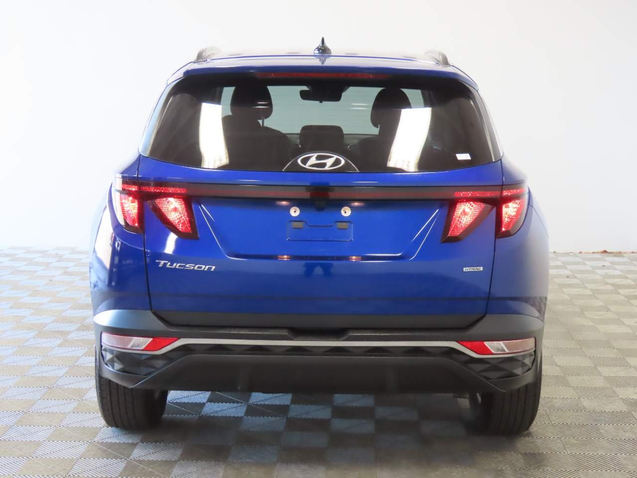 Used 2024 Intense Blue Hyundai SEL image 4