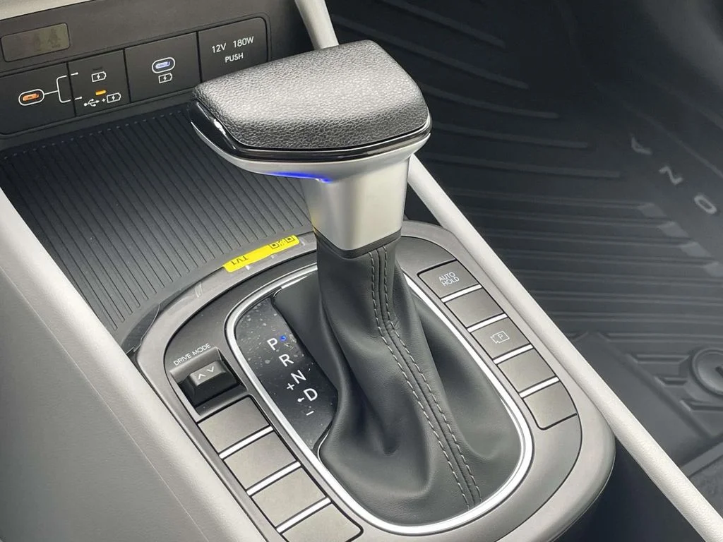 New 2026 Green Hyundai SE image 28