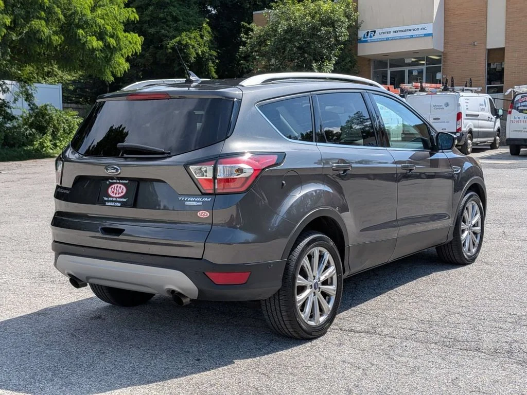 Used 2018 Gray Ford Titanium image 3