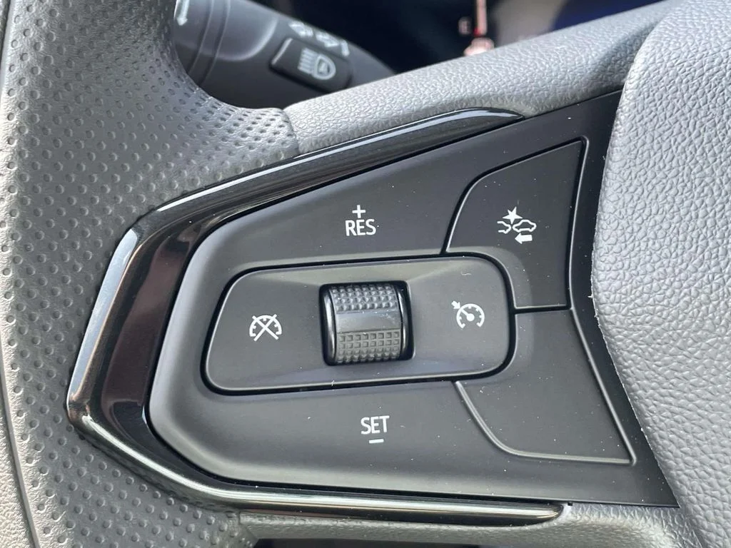 New 2026 Mosaic Black Metallic Chevrolet LT image 26