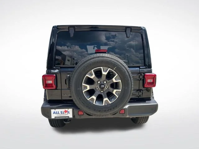 New 2026 Black Clear-Coat Exterior Paint Jeep Sahara image 8