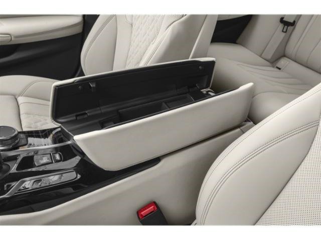 Used 2021 Glacier Silver Metallic BMW 530e image 17