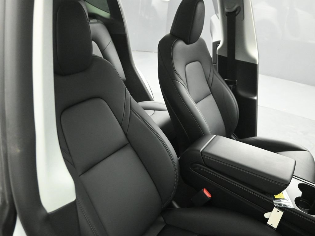 2023 TESLA MODEL Y - Image 25
